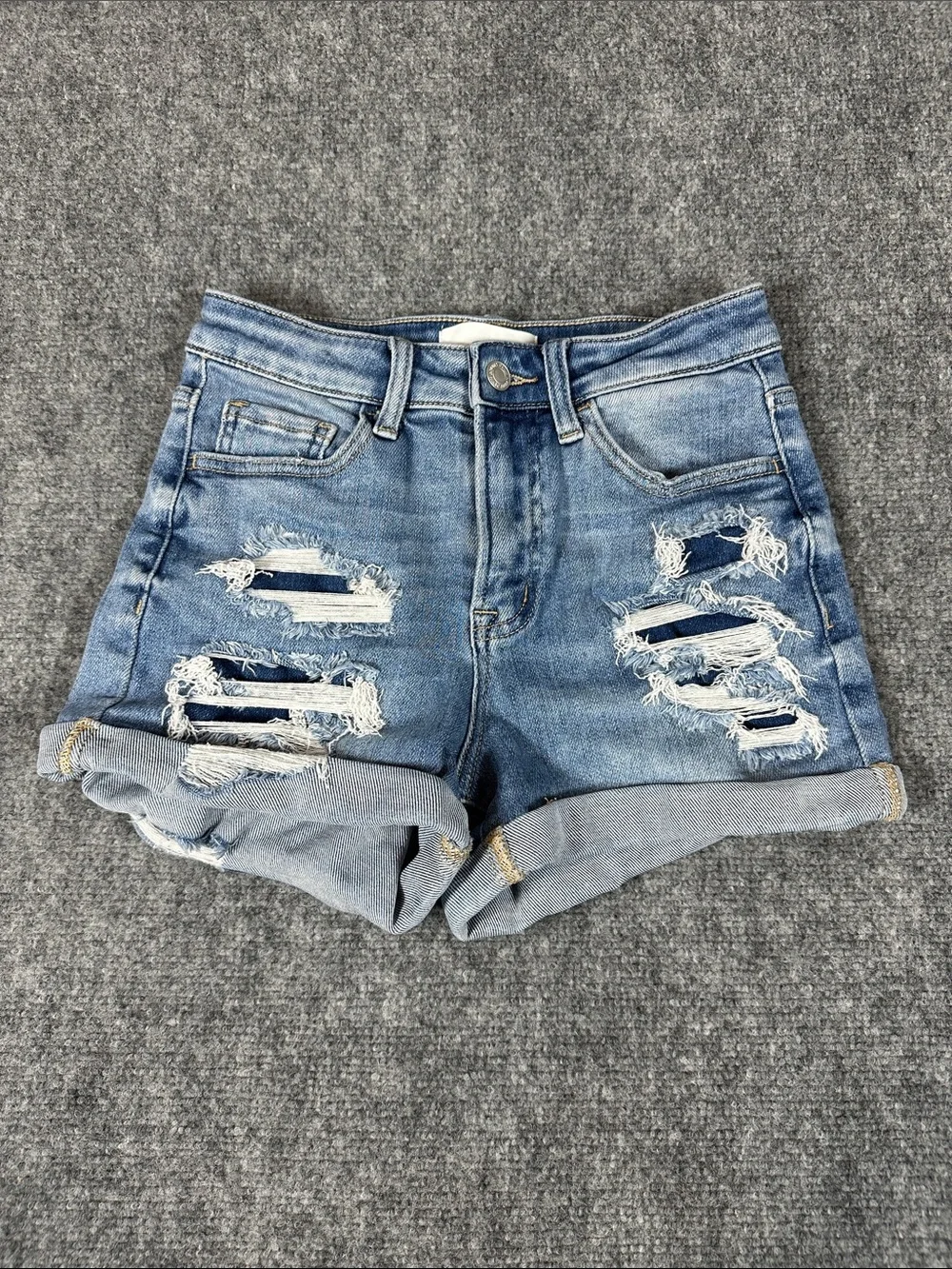 Vervet Softly High Rise Distressed Denim Shorts Size Small - Picture 4 of 8